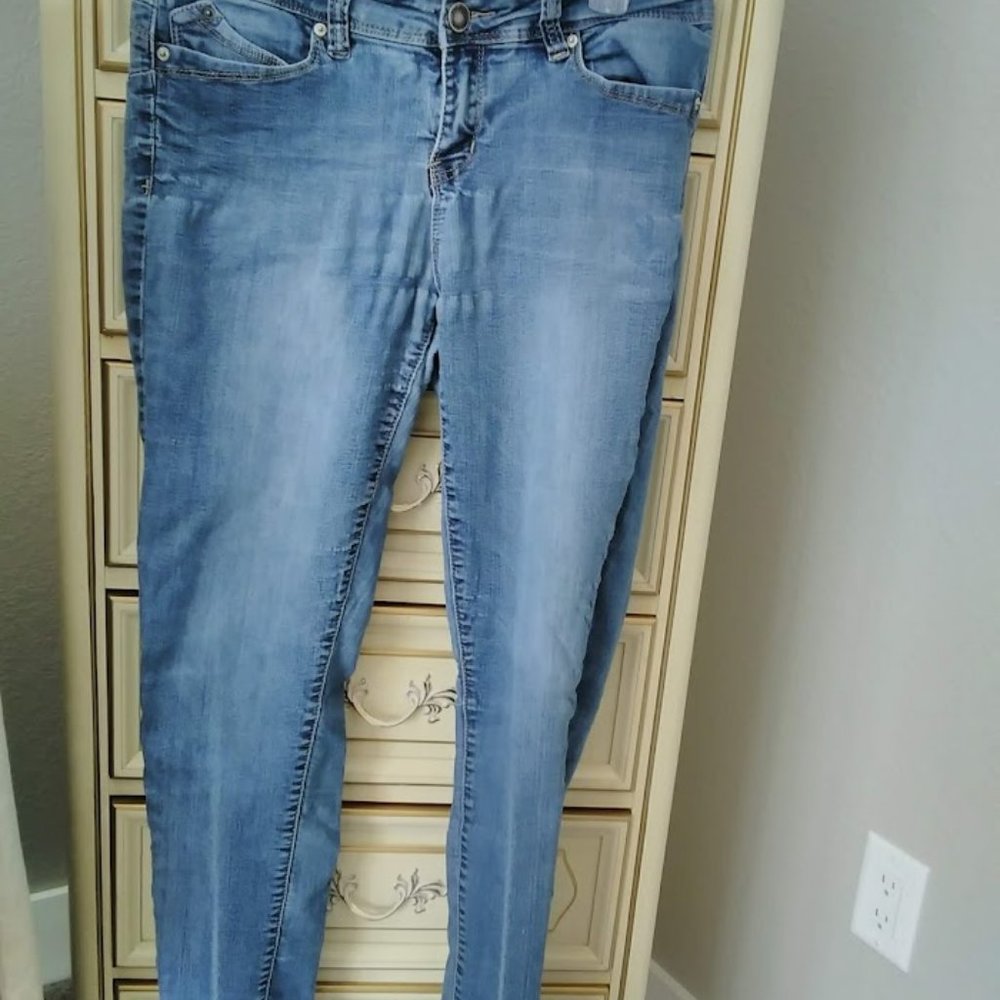 YMI WannaBeddaButt Skinny Jean